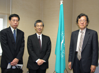 From left: Regent Iwase, Mr. Shigeki and President Tsunoyama